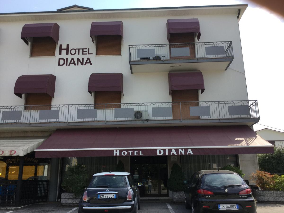 Albergo Diana Legnaro Extérieur photo